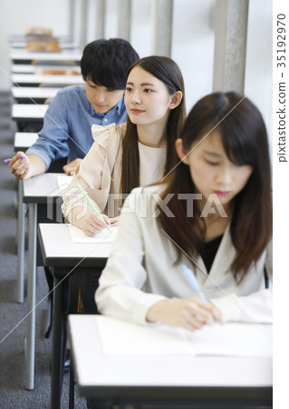 大學生校園生活學生講座 大學生校園生活學生講座 35192970