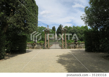 World Heritage Boboli Gardens 35193318