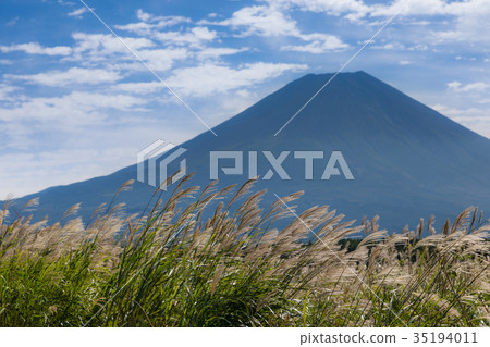 Mt. Fuji Suki Blue sky Mt. Fuji Suki Blue sky 35194011