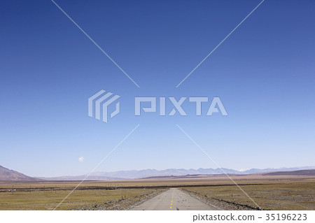 dusty road trip dusty road trip 35196223