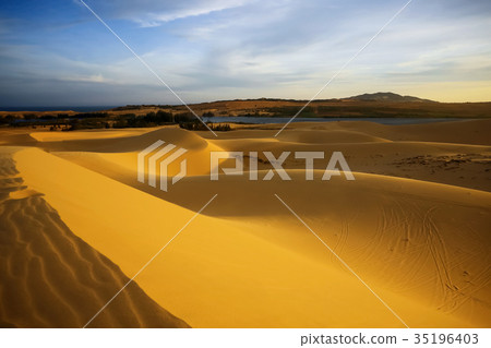 Sand mountains in the desert 35196403