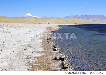 sacred lake in tibet landscape sacred lake in tibet landscape 35196457