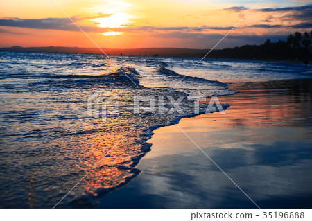 Waves on the beach in the tropics Waves on the beach in the tropics 35196888