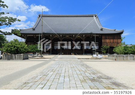 National Treasure·Takadanobosan Senjuji Mihado 35197926
