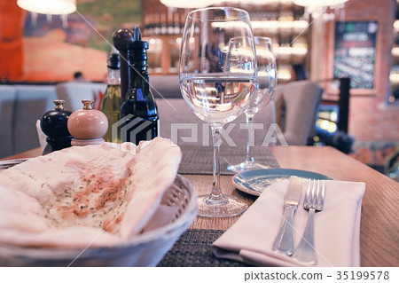 table setting in restaurant table setting in restaurant 35199578