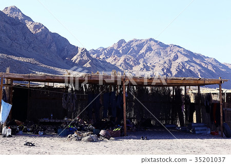 desert mountain hut sky desert mountain hut sky 35201037