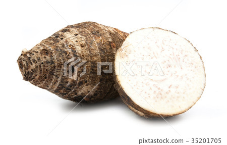 slice of taro isolated 35201705