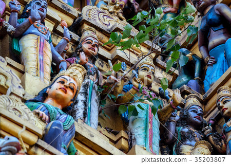 Hindu temple Sri Muthumariamman Thevasthanam Hindu temple Sri Muthumariamman Thevasthanam 35203807