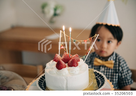 Birthday cake and boy 2 years old birthday 35206503