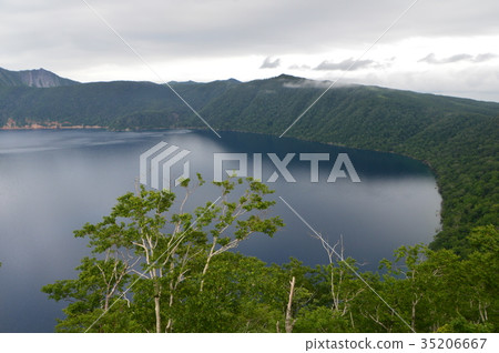 Lake Mashuu (Teshikaga Town, Kawakami-gun, Hokkaido) Lake Mashuu (Teshikaga Town, Kawakami-gun, Hokkaido) 35206667