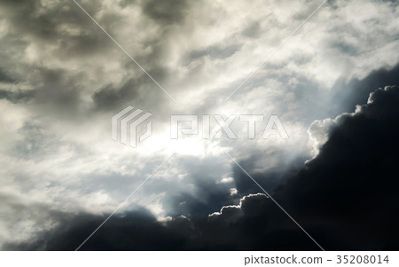 Nice clouds with sun ray 35208014