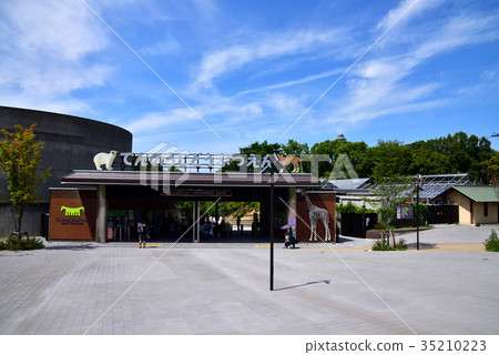 天王寺動物園，天守門（入口） 35210223