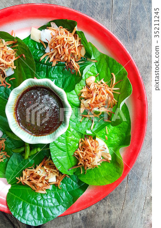 A royal leaf wrap appetizer 35211245