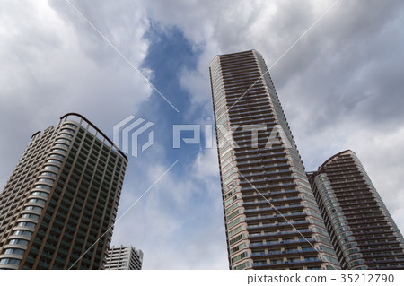 Tower Mansion Tower Mansion 35212790