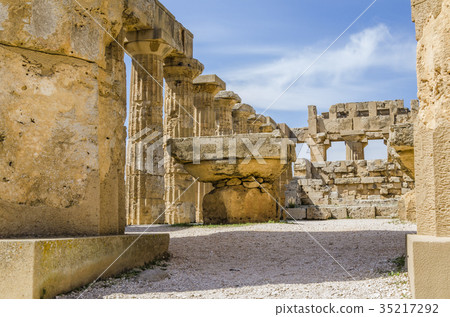 Detail of olympieion temple with its altars Detail of olympieion temple with its altars 35217292