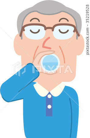 Medical drug drinking senior man 03 35219528