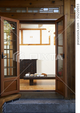 韓國傳統的房子 35220053