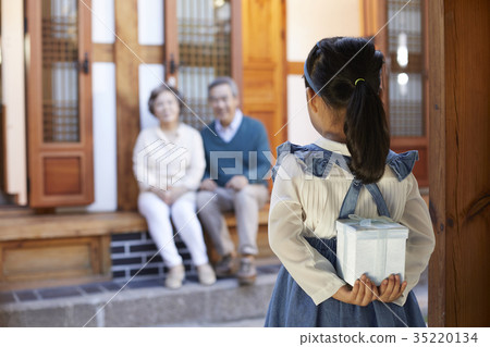 祖父，祖母，孫女 35220134