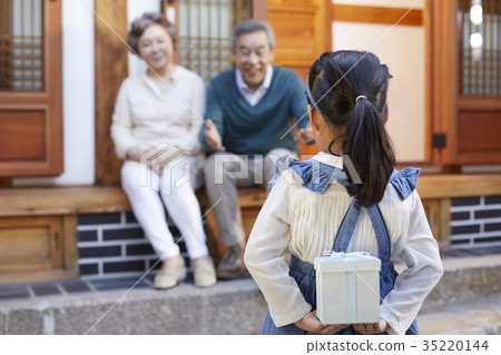 Grandfather, grandmother, granddaughter 35220144