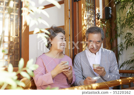 Grandfather, grandmother, old couple 35220162