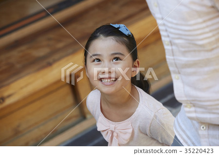 爺爺，孫女 35220423