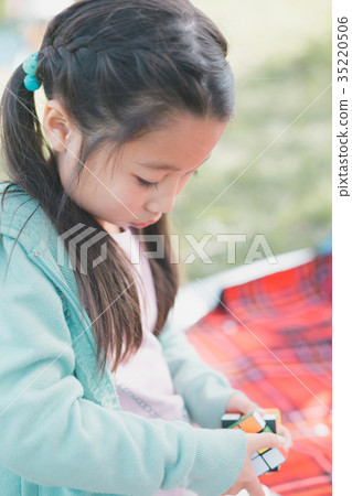 child, kid, person 35220506