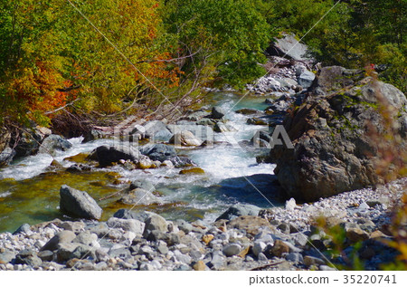Clear current of the North Alps Clear current of the North Alps 35220741