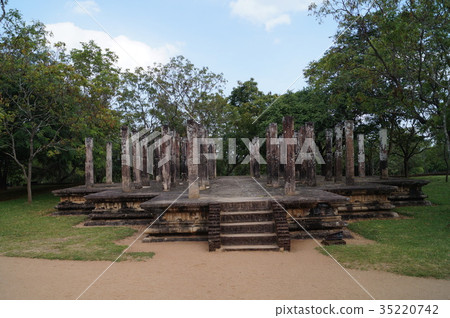 The ruins of Bolongnaruwa, Sri Lanka The ruins of Bolongnaruwa, Sri Lanka 35220742