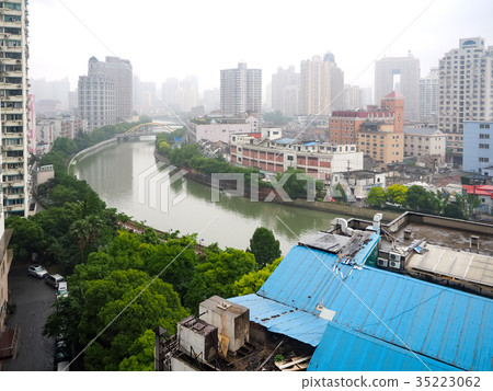 上海的街景 35223062