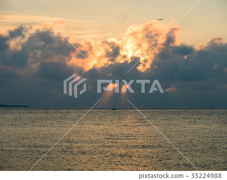 Dusk time Dusk time 35224988