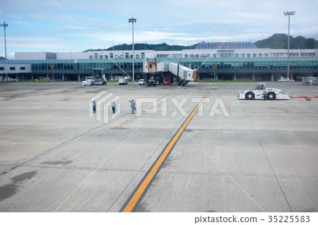 Matsuyama Airport (See-off) Matsuyama Airport (See-off) 35225583