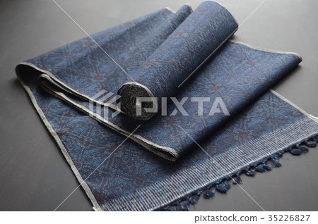 Yuki ginkgo 35226827