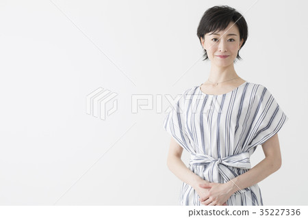Ala Four Women Portrait Ala Four Women Portrait 35227336