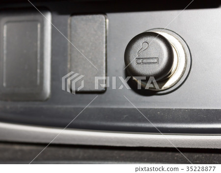 car cigarette lighter 35228877