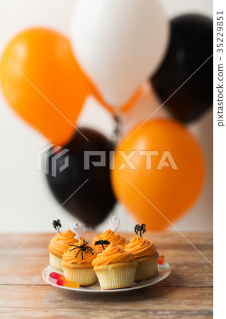 halloween party decorated cupcakes on plate 35229851