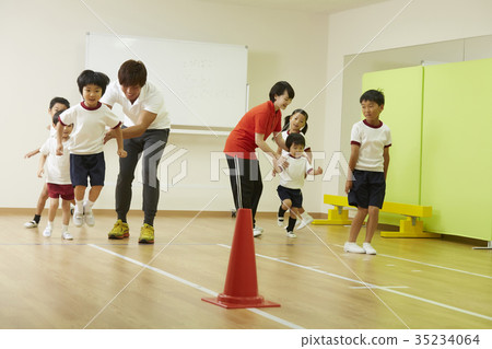 Gymnastics classroom instruction training kids 35234064