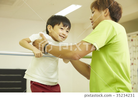 Gymnastics class iron rod kids 35234231