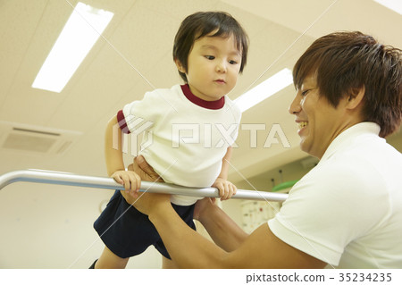 Gymnastics class iron rod kids 35234235