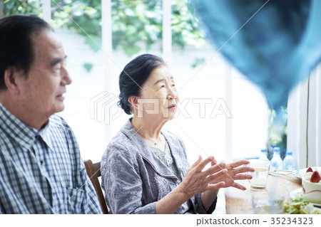 老夫婦的慶祝活動 35234323