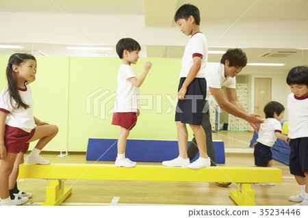 Gymnastics classroom average stand kids 35234446