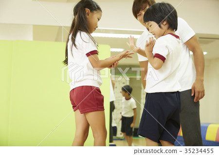 Gymnastics classroom average stand kids 35234455
