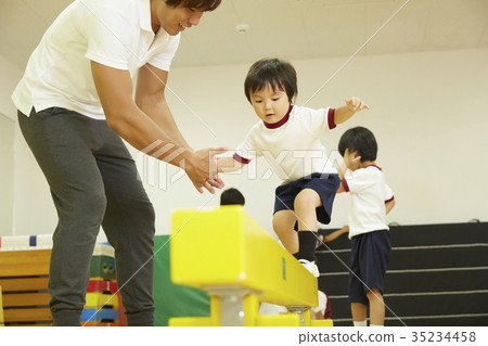 Gymnastics classroom average balance child Gymnastics classroom average balance child 35234458