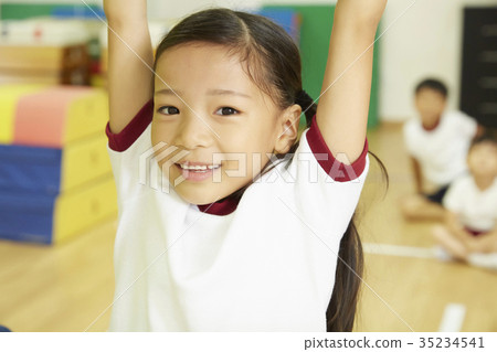 Gymnastics class iron rod kids Gymnastics class iron rod kids 35234541