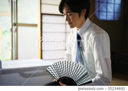 Men pointing to Shogi Men pointing to Shogi 35234692