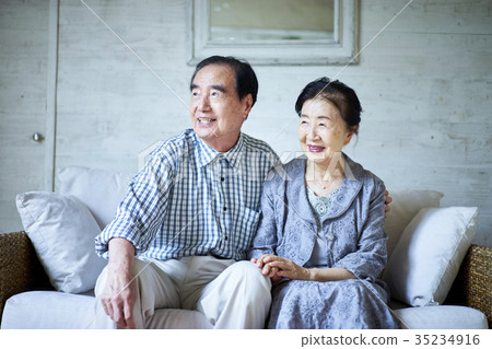 老年夫婦 老年夫婦 35234916