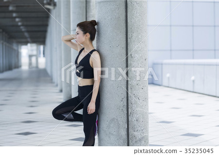 Women of sportswear Women of sportswear 35235045