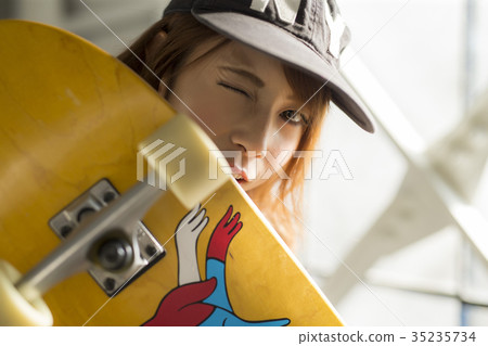Skater fashion women Skater fashion women 35235734