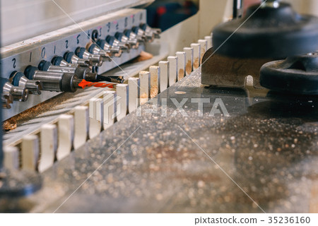 woodworking machine work 35236160