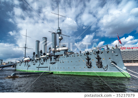 Aurora cruiser on Neva river in Saint Petersburg 35237079