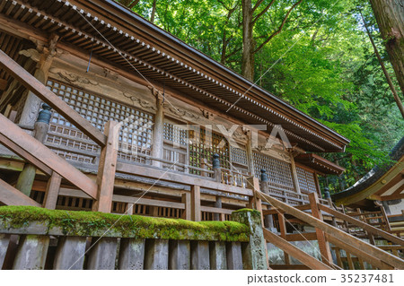 Suwa Taisha imperial palace Suwa Taisha imperial palace 35237481